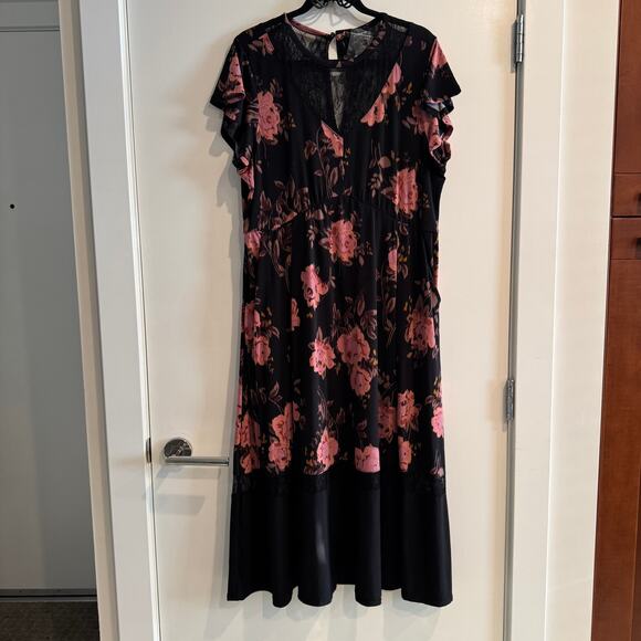 New Torrid Black Floral Lace Midi Dress Back Button Pocket Short Sleeve Sz 2X - Picture 4 of 10
